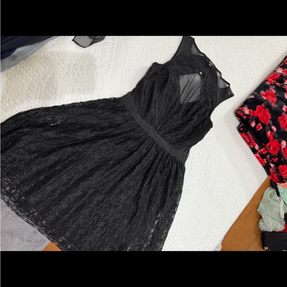 Elegant Black Lace Dress